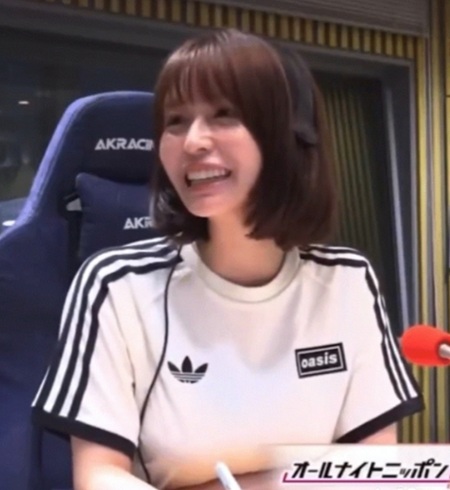 【画像】長濱ねる、オールナイトニッポンで乗せ乳