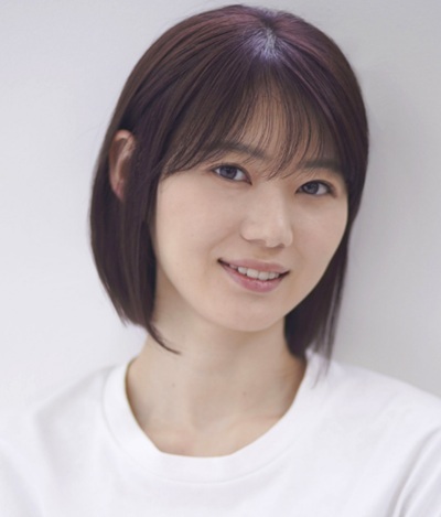 【画像】YouTuber・いけちゃん、白パンティ尻がたまらない